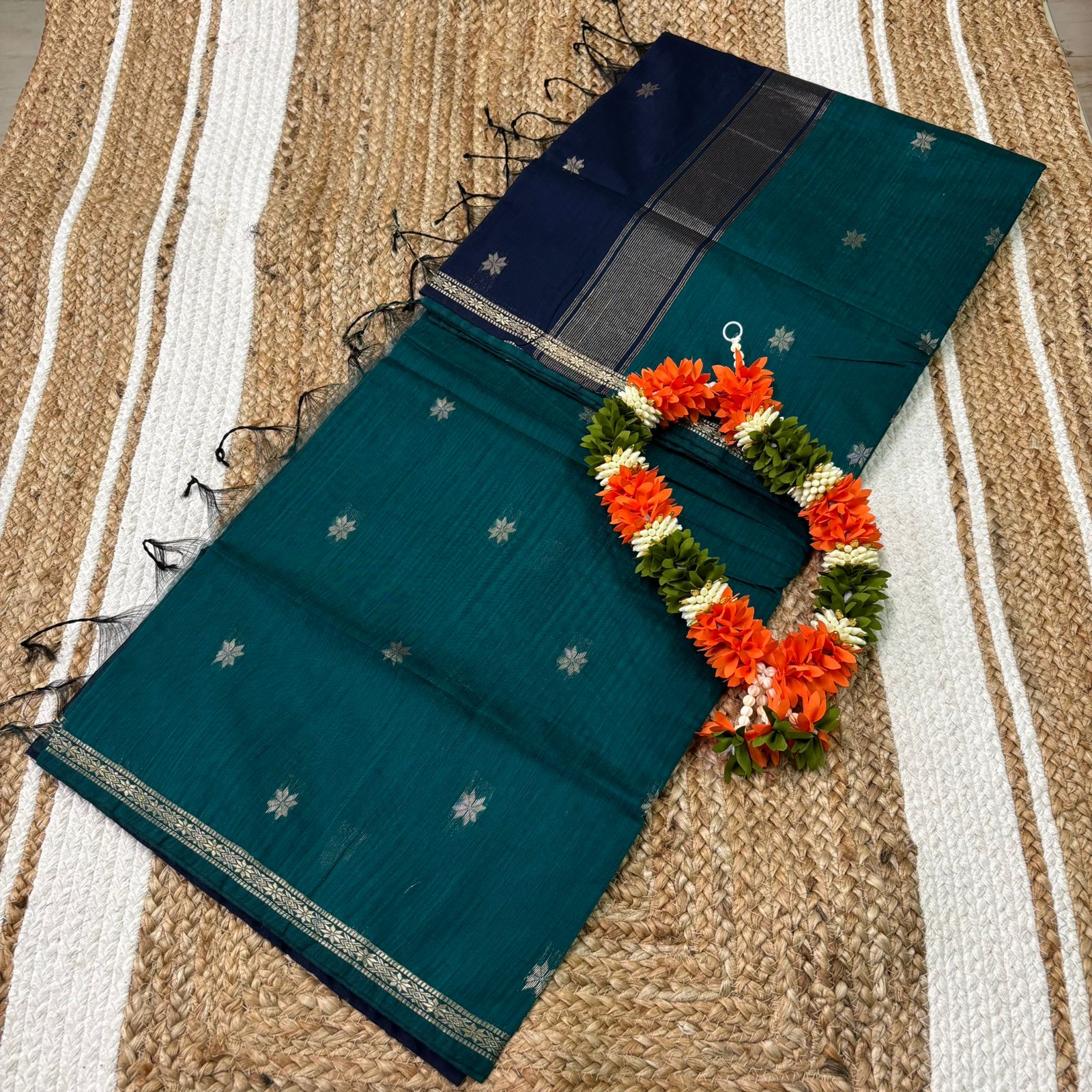 Navy Blue & Teal Dual-Tone Maheshwari Silk Cotton