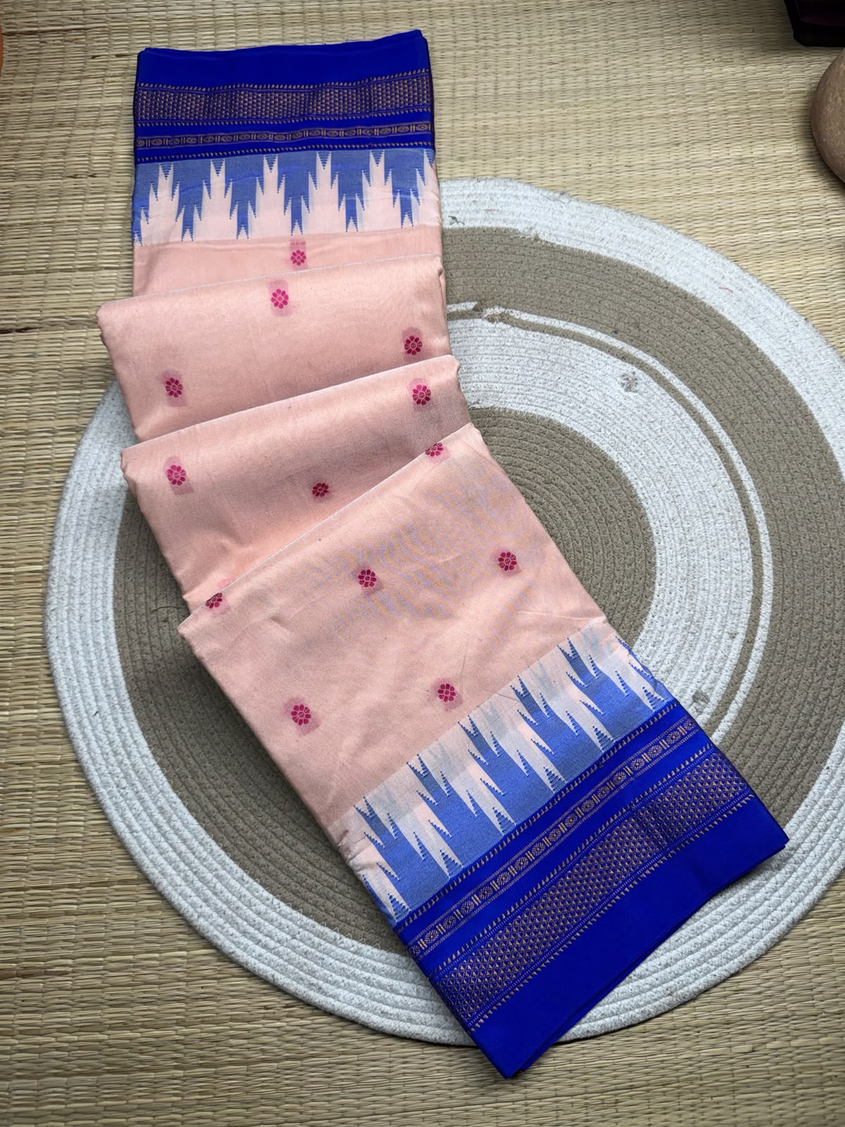 Peach Pink & Royal Blue Temple Gadiwal Ilkal