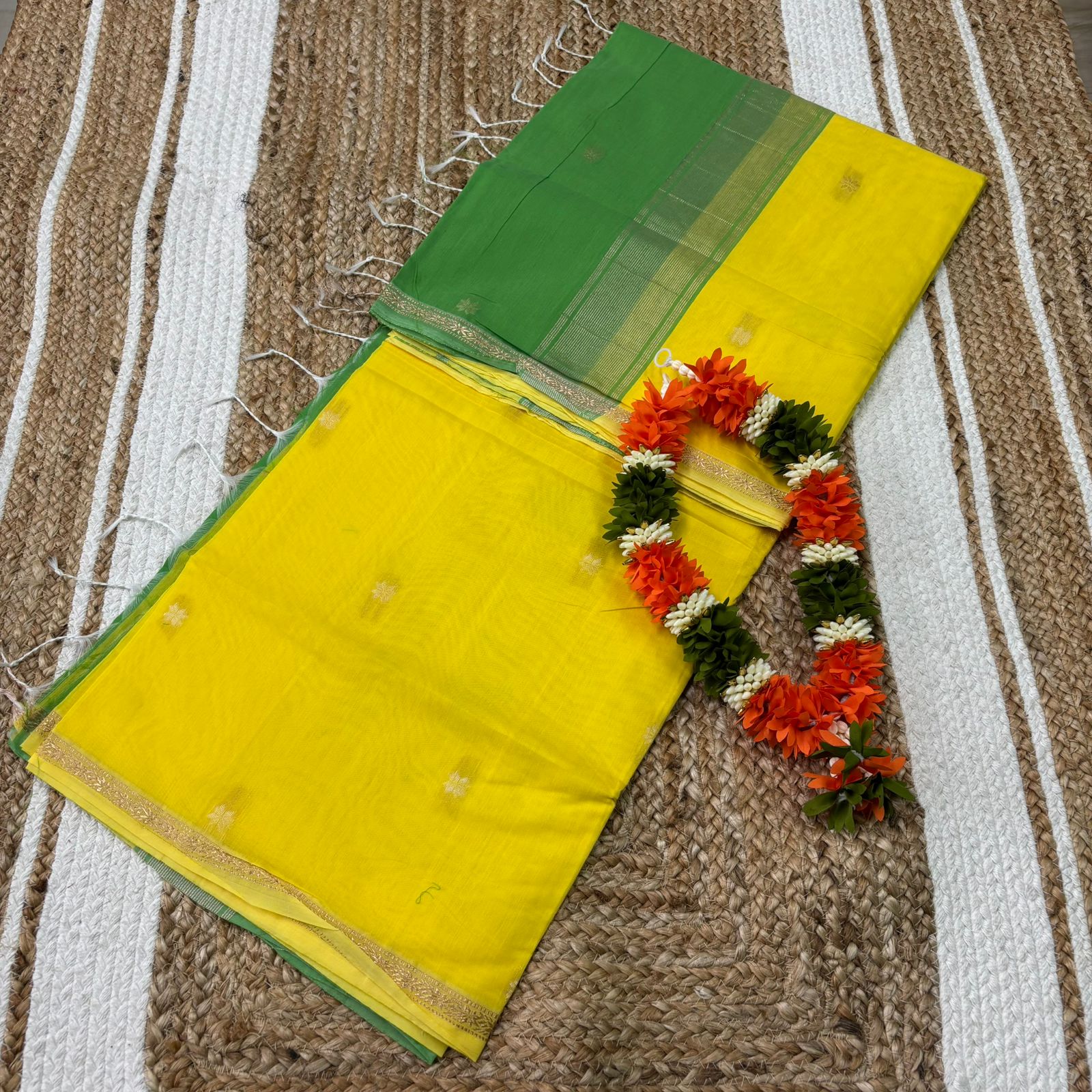 Green & Yellow Dual-Tone Maheshwari Silk Cotton